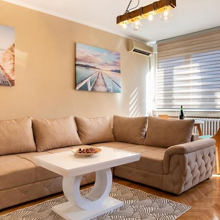 Nikolas Apartman Belgrád Kültér fotó